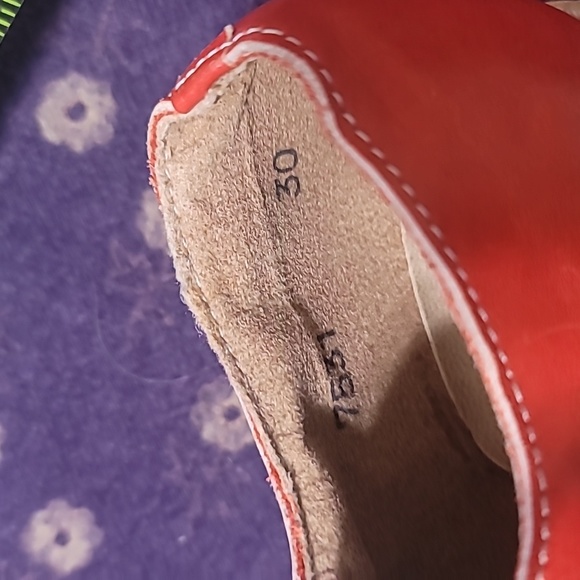 Adorable Vintage MidCentury Children's Leather Oxfords - Made in Finland - Picture 7 of 7